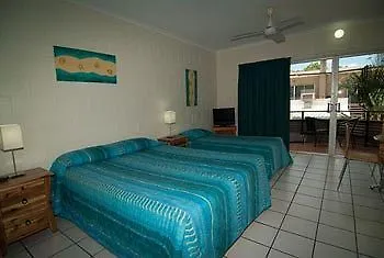 Whitsunday On The Beach Motel Airlie Beach