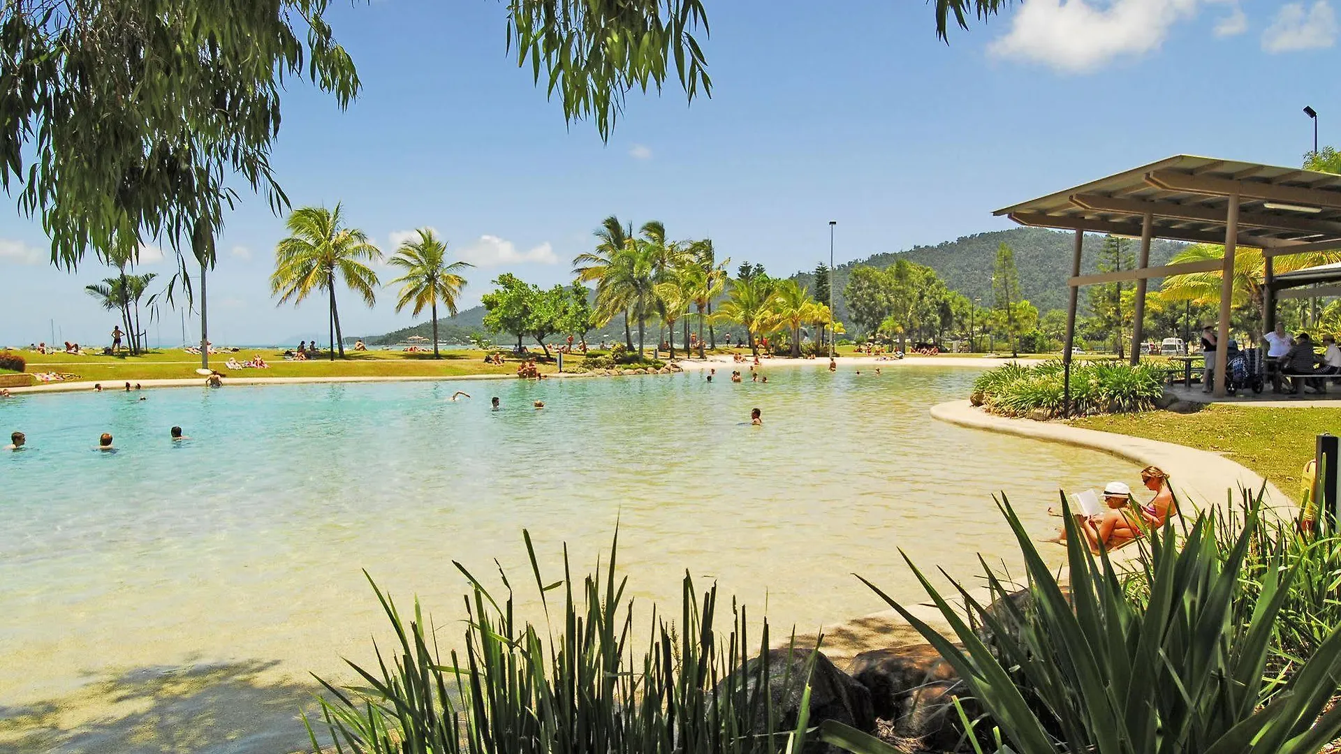 Whitsunday On The Beach Motel Airlie Beach 3*,  Australia