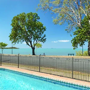 Aparthotel Whitsunday Waterfront