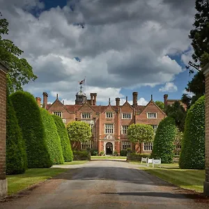 Great Fosters - Near Windsor Hotel